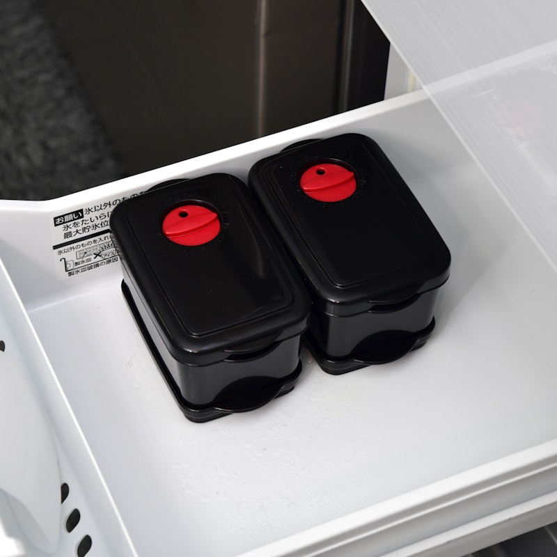 竹炭入りごはん用スチーマー保存容器 4
