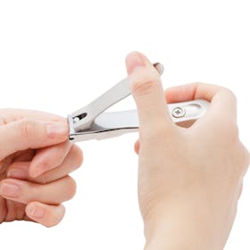 グリーンベル 匠の技 ステンレス製高級つめきり金属キャッチャー付き G-1305を検証レビュー!爪切りの選び方も紹介 4