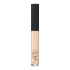 資生堂 NARS ラディアントクリーミーコンシーラーを検証レビュー!シミを隠すコンシーラーの選び方も紹介 1