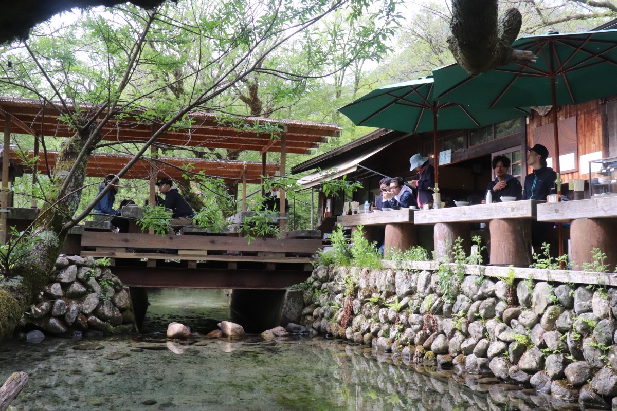 嘉門次小屋 2