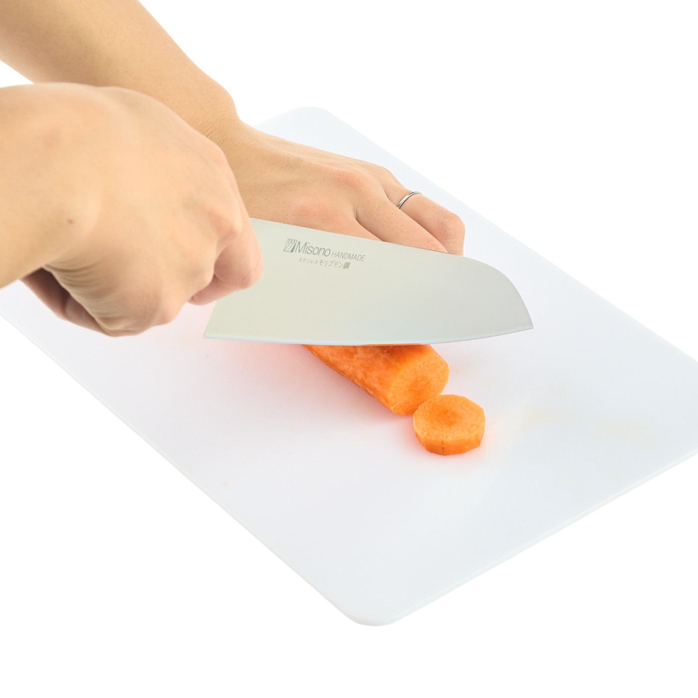 ミソノ刃物 MISONO モリブデン鋼 三徳庖丁 No.581を検証レビュー！三徳