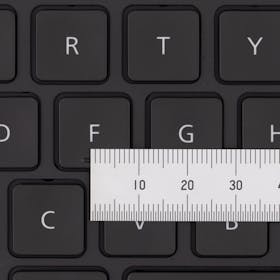 富士通 LIFEBOOK UH90/J3を徹底レビュー!実際に使ってわかったよい点・気になった点は? 5