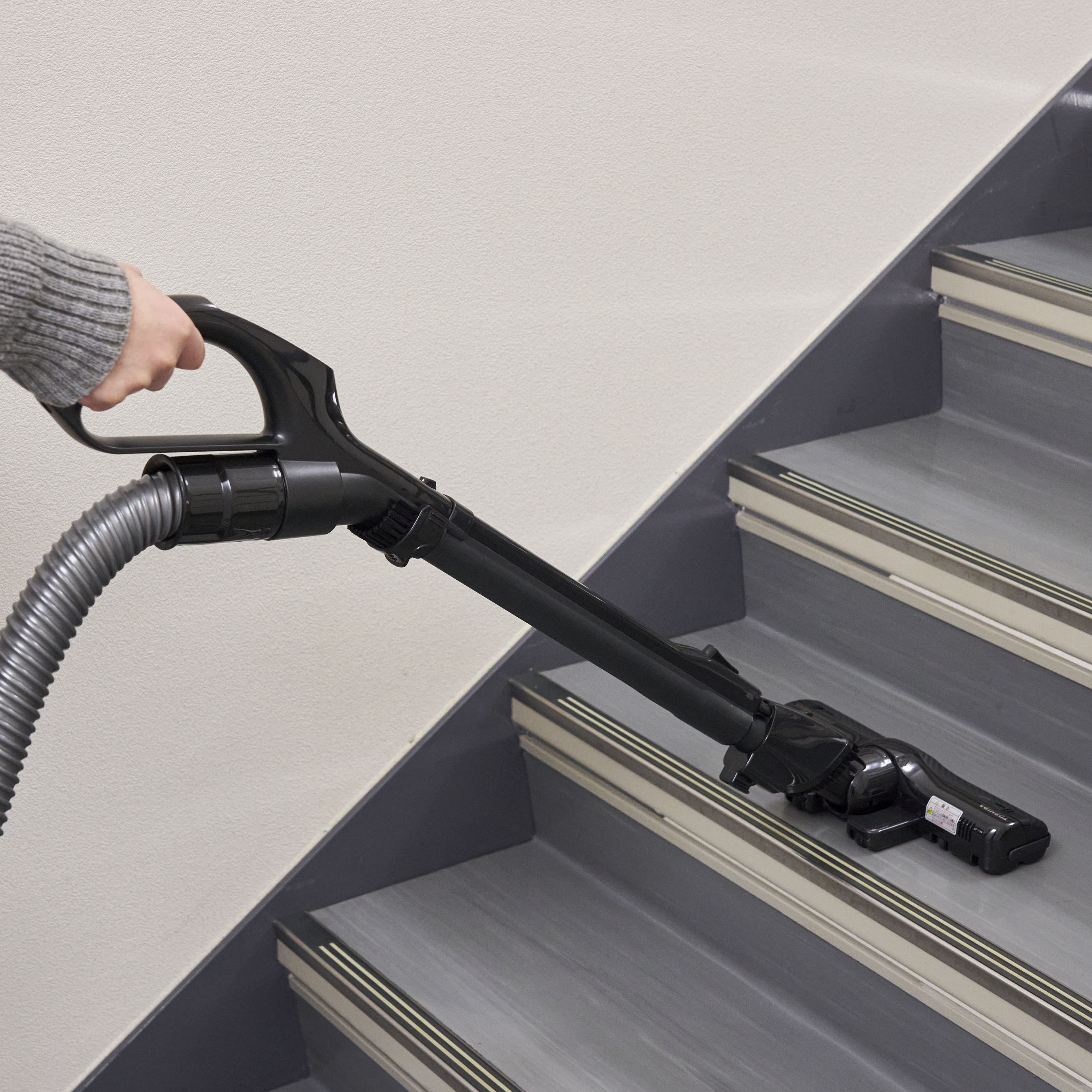 TOSHIBA 紙パック式クリーナー VC-PK9をレビュー！クチコミ・評判をも