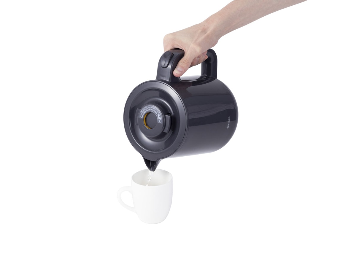 タイガー魔法瓶 蒸気レス電気ケトル<6SAFE+> PCJ-A102を タイガー魔法瓶 蒸気レス電気ケトル<6SAFE+> PCJ-A102を
