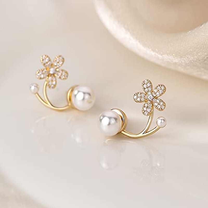 お花モチーフ パールピアス 2