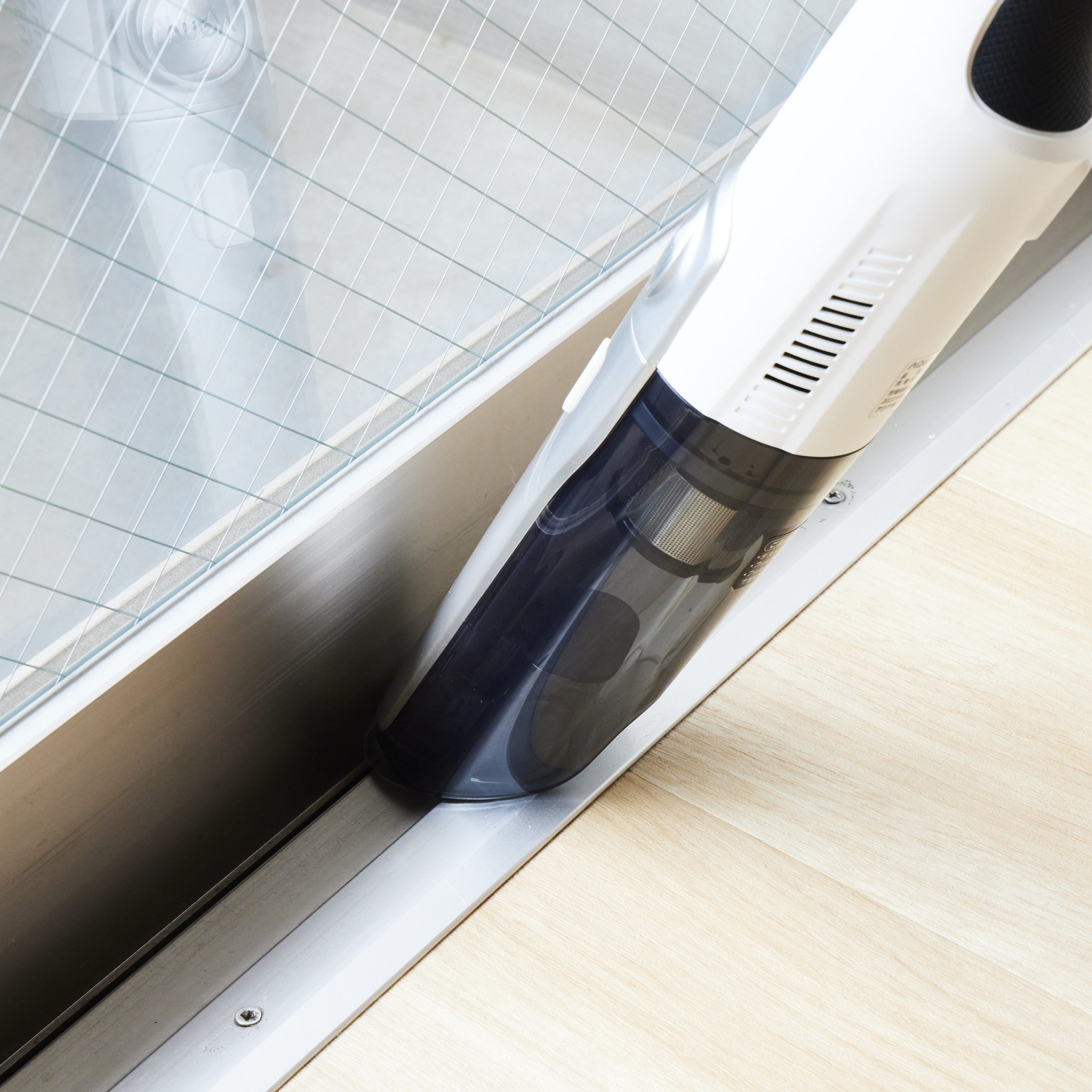 アクア ハンディ掃除機 AQC-HH700をレビュー！クチコミ・評判をもとに