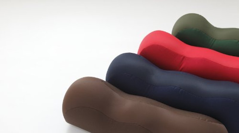 王様の足枕 3