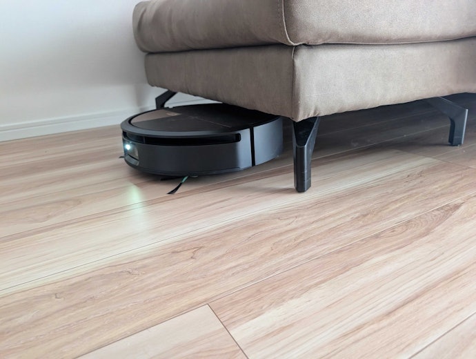 家具や段差への対応|プレイマットの段差もスイスイ!ただし家具の高さや幅は要チェック