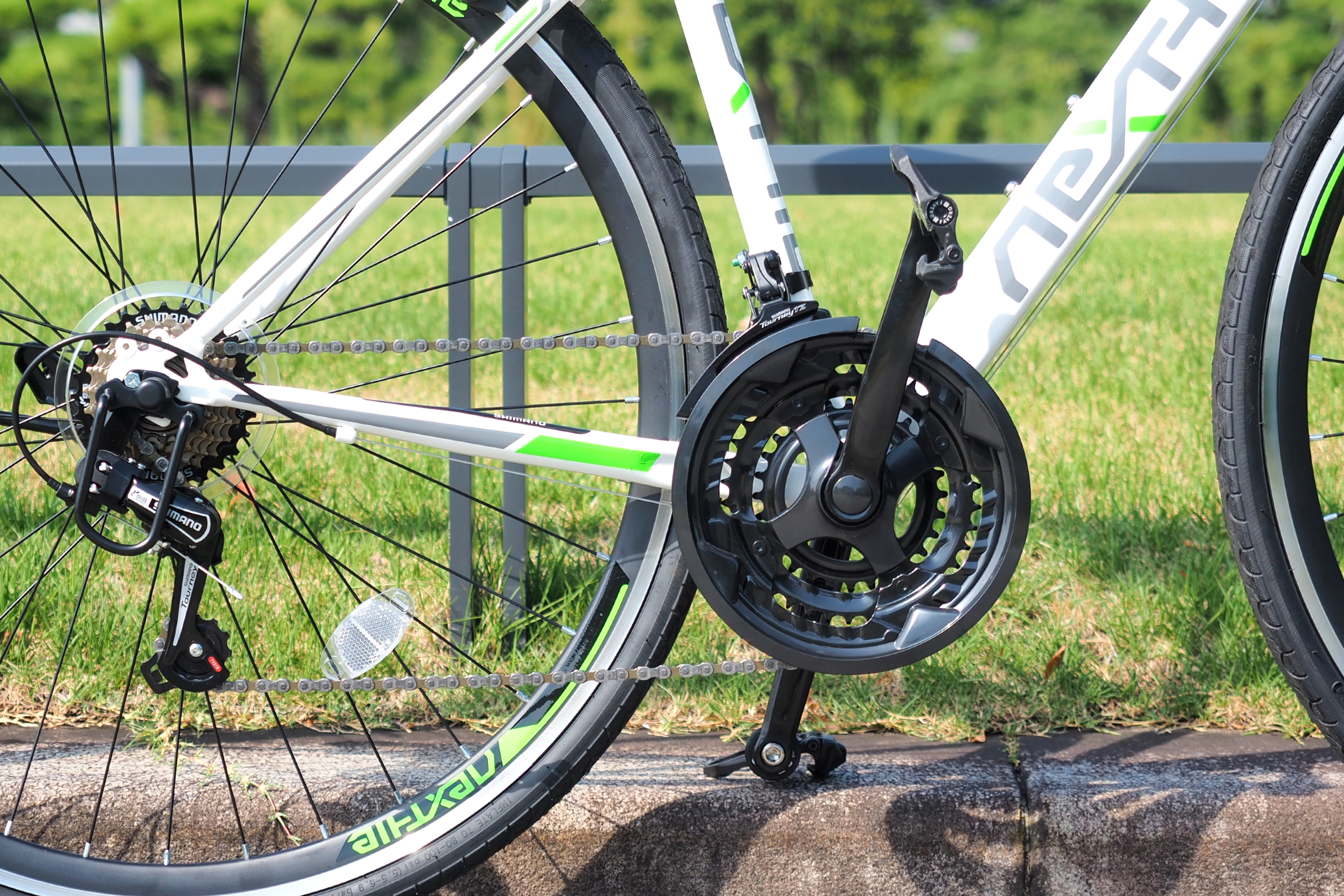 SPEAR SPR-7016 Claris搭載 ロードバイク ホワイト 楽天市場】ロード