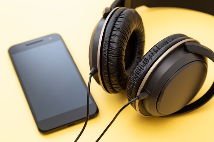 好きな曲だけをピンポイントで聴きたい人は、曲単位で再生できるアプリを選ぼう