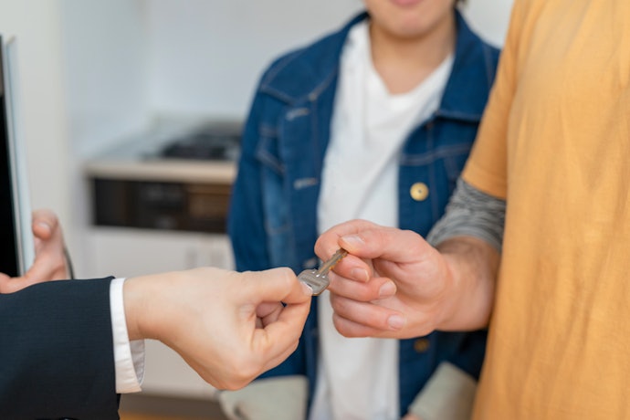 住居を他人に貸し出す場合