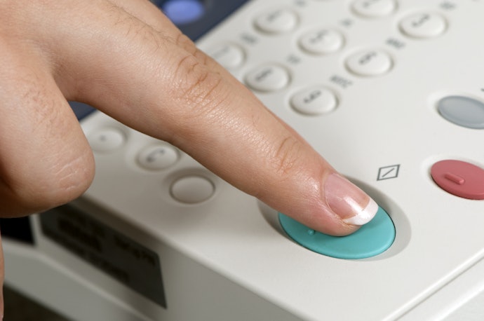 液晶パネルで受信内容を確認できるFAXを選ぼう