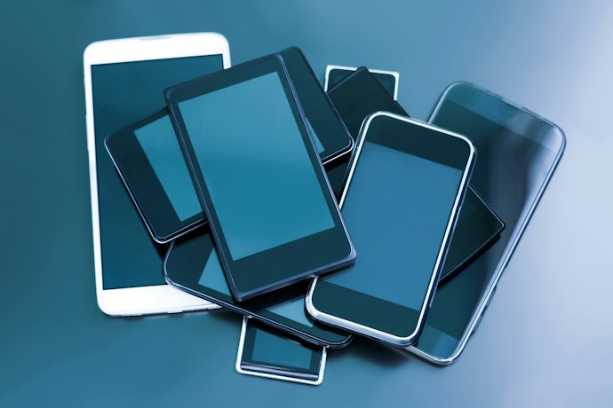ahamoと楽天モバイルを比較:販売機種