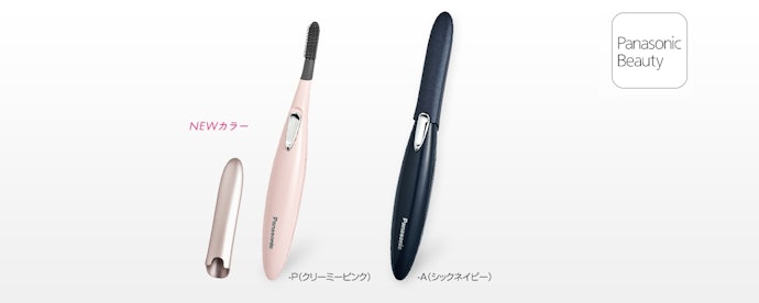電源タイプは電池式で、充電式電池にも対応可能。便利な掃除用のブラシつき