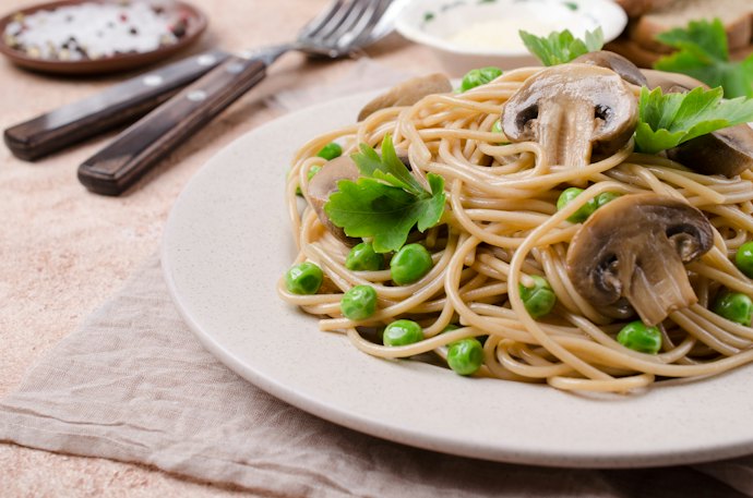 調味料として使うなら、炊き込みご飯・パスタ・うどんに