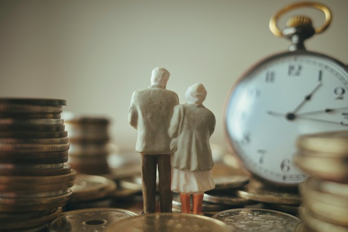 年金受給までに時間がかかる場合がある