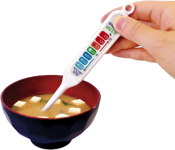調理中に使うなら対応温度が幅広い品を。固形物対応品も注目