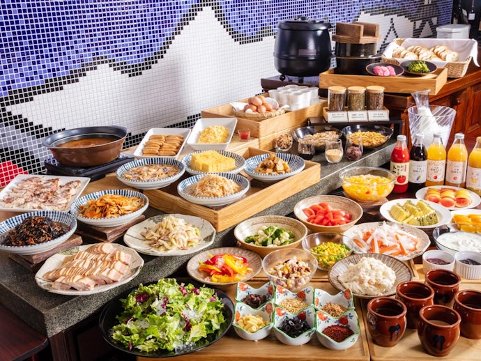 ランチ・ディナーなど食事も要チェック