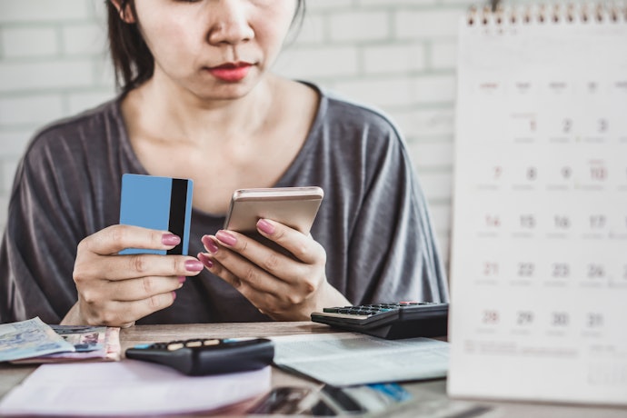 利息なしでお金を借りられるのは初回利用のみ