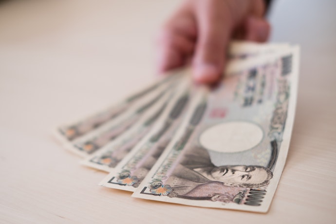 店頭買取なら当日で完結!宅配は最短でも1週間はかかる