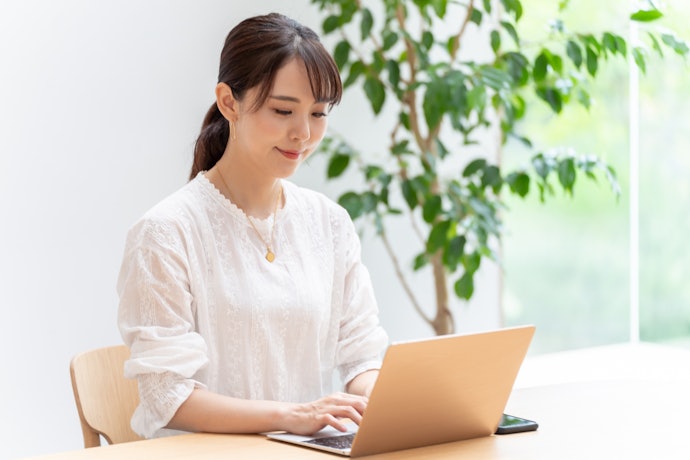 事業者変更は価格.com、転用は株式会社ネクストがお得