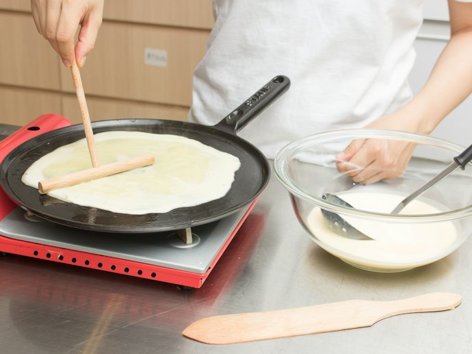 トンボやスパチュラなどの付属品付きが便利