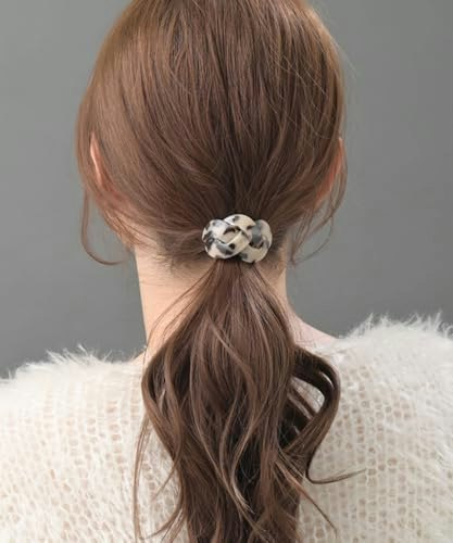 ヘアゴムの太さや理想の髪型を考慮してサイズを選ぼう