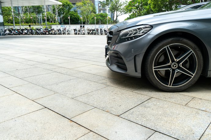 型式別料率クラスでリスク度が高いとされる車種