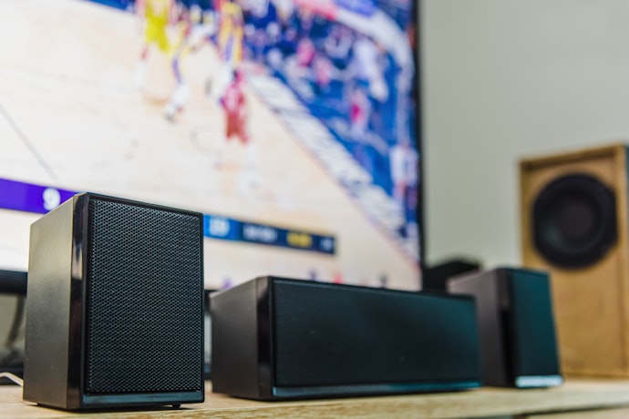 音質にこだわりがなければ安価なタフピッチ銅(TPC)の平行型でOK
