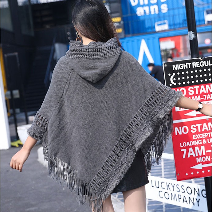 着回し力を意識したいなら、グレーなどのベーシックカラーがおすすめ