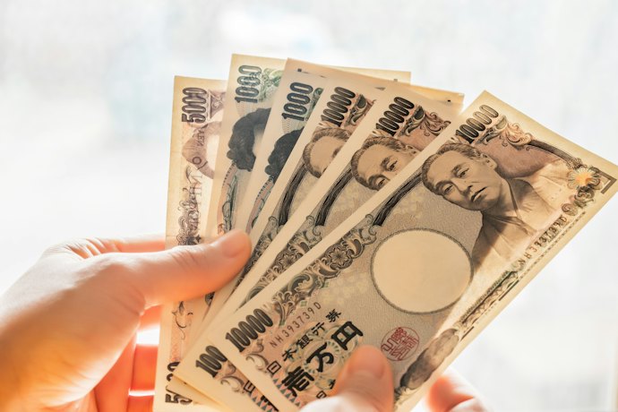 特典の内容と受け取り時期は必ず確認する