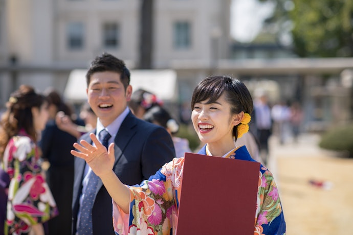 学歴別:大卒のほうが高卒より20万円近く高い
