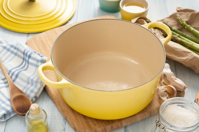 熱伝導性が高くニオイがつきにくい。おしゃれな見た目も魅力