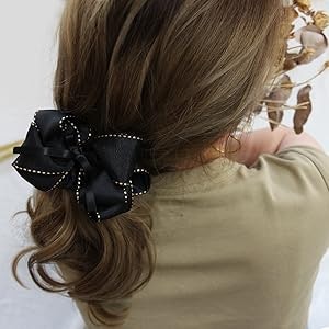 ヘアスタイルとなじむ大きさを選ぼう