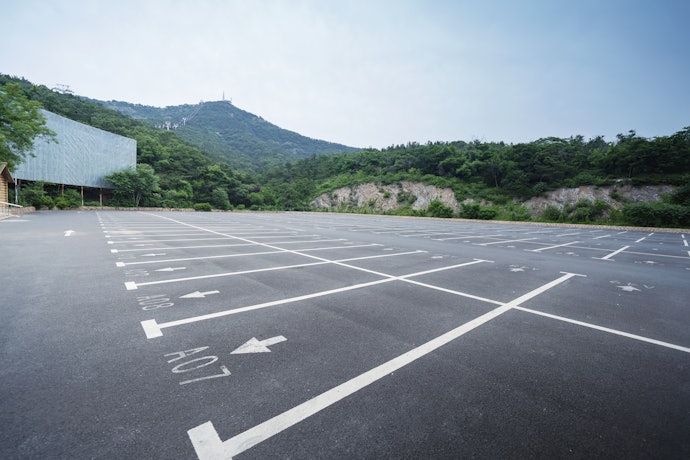 車利用なら駐車場の有無と料金を確認しておこう
