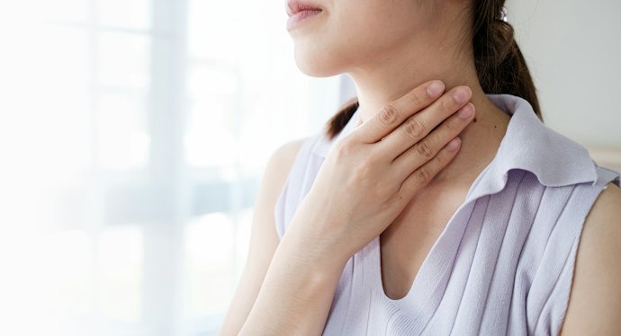 喉の痛みを伴うなら、抗炎症成分配合に注目