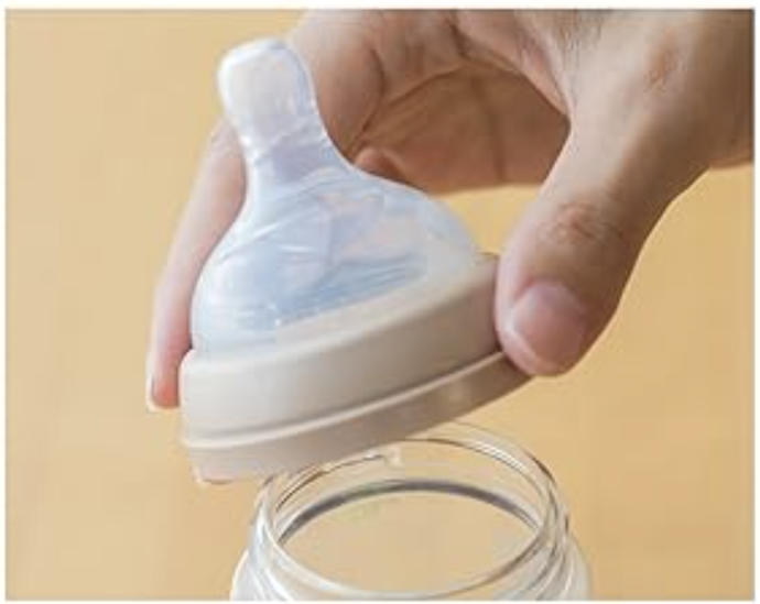 まずは手持ちの哺乳瓶に対応しているか確認しよう
