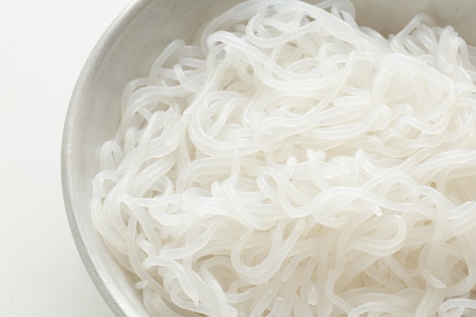 ヘルシーに食べたいなら、こんにゃく麺もおすすめ