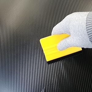 エア抜き構造がおすすめ。カーブ部品に貼るなら曲面対応もチェック