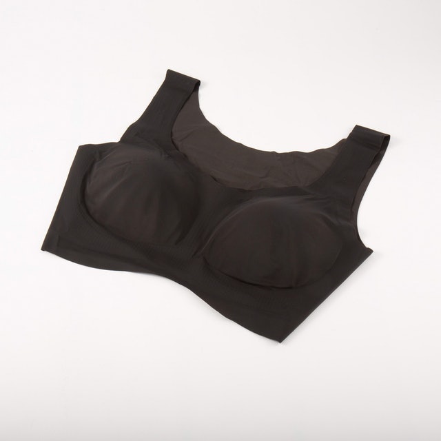 リラックスタイムにつけるなら、締め付け感の少ないものをセレクト