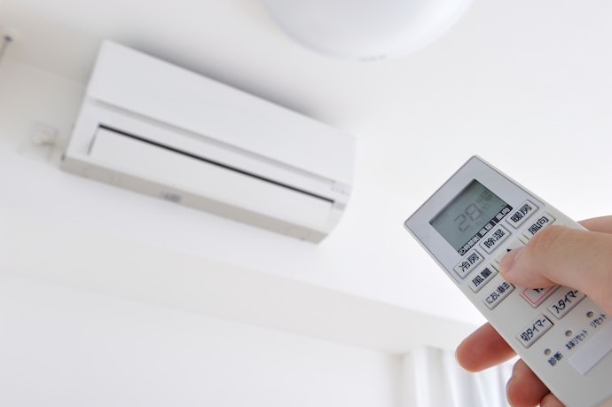 最も手軽な方法は、使用電力量の削減。こまめに節電する