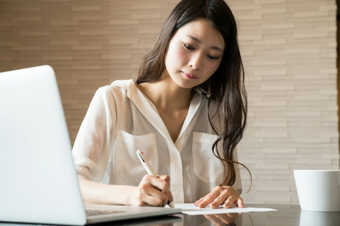 申込書類を準備して申し込む