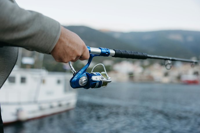 魚の引きに負けない、バットが硬めのロッドがおすすめ