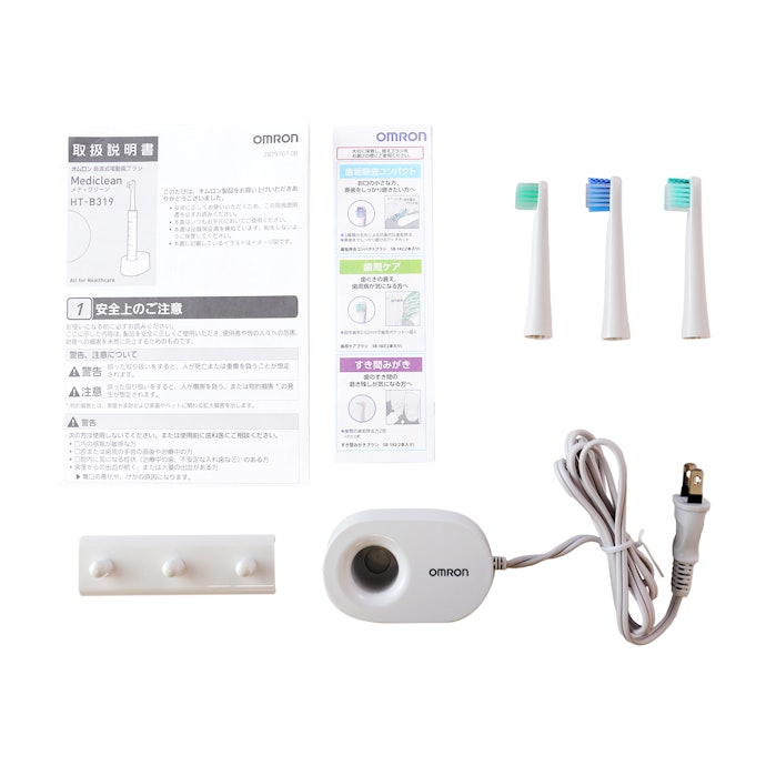 オムロン音波式電動歯ブラシ メディクリーン HT-B319をレビュー オムロン音波式電動歯ブラシ メディクリーン HT-B319をレビュー