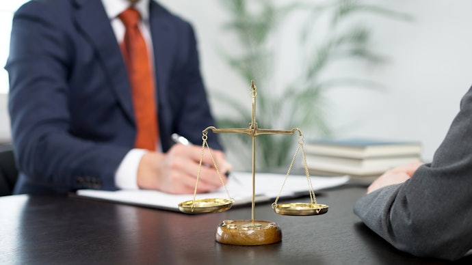 最初に弁護士の取扱分野を見よう。自分の相談内容と一致している人がおすすめ