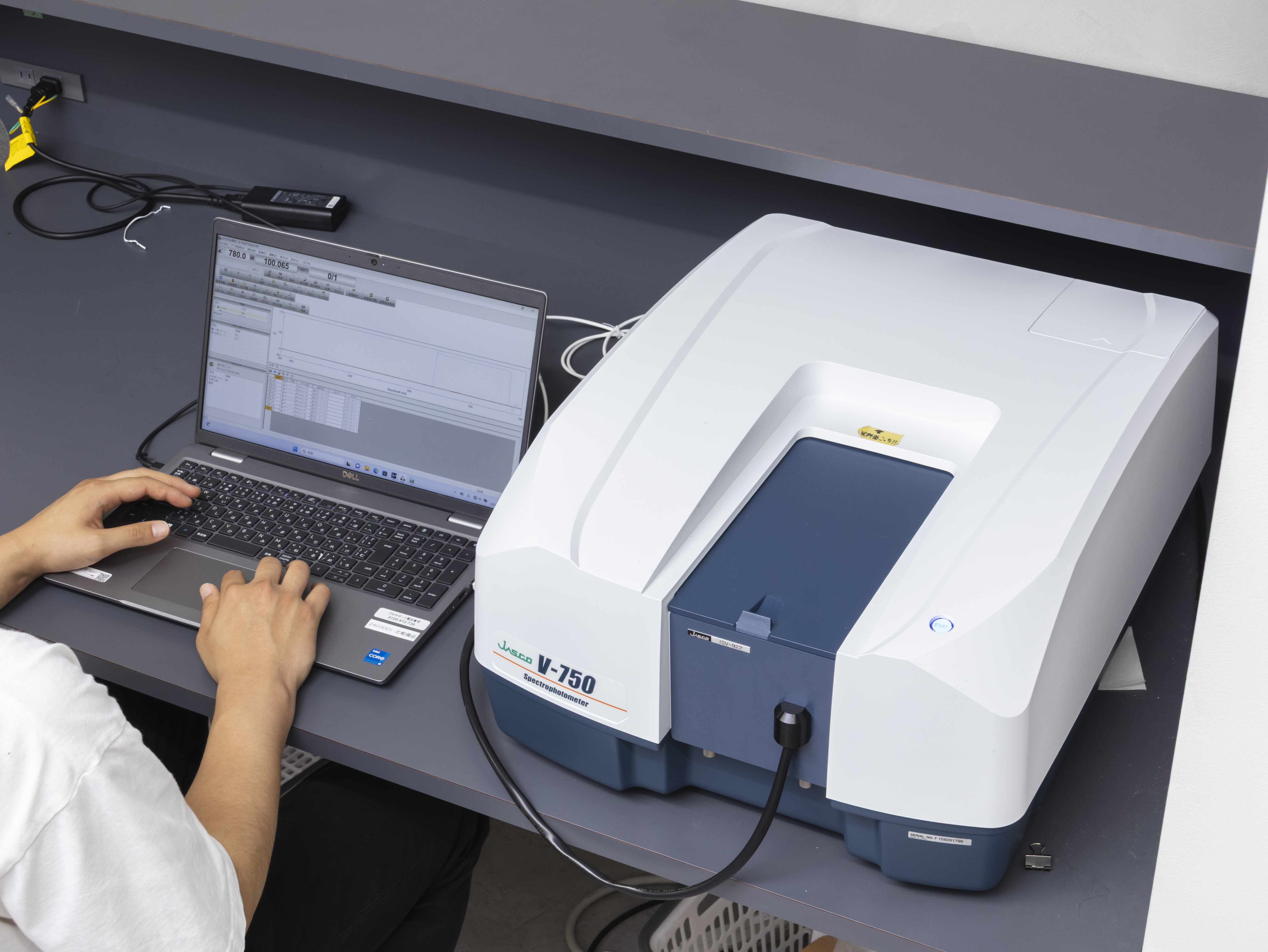 キャプテンスタッグ CSブラックラベル ポップアップテントフルクローズ