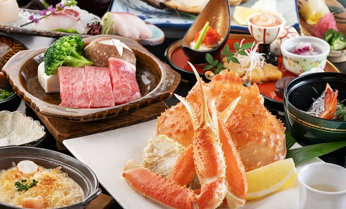 地元の食材を堪能できる宿がおすすめ。食事形式にも注目