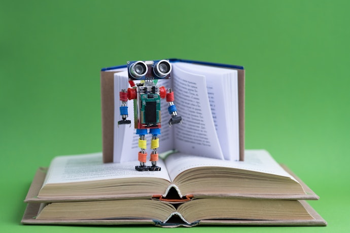 プログラミング教室は費用が高い...。本での学習でも大丈夫?