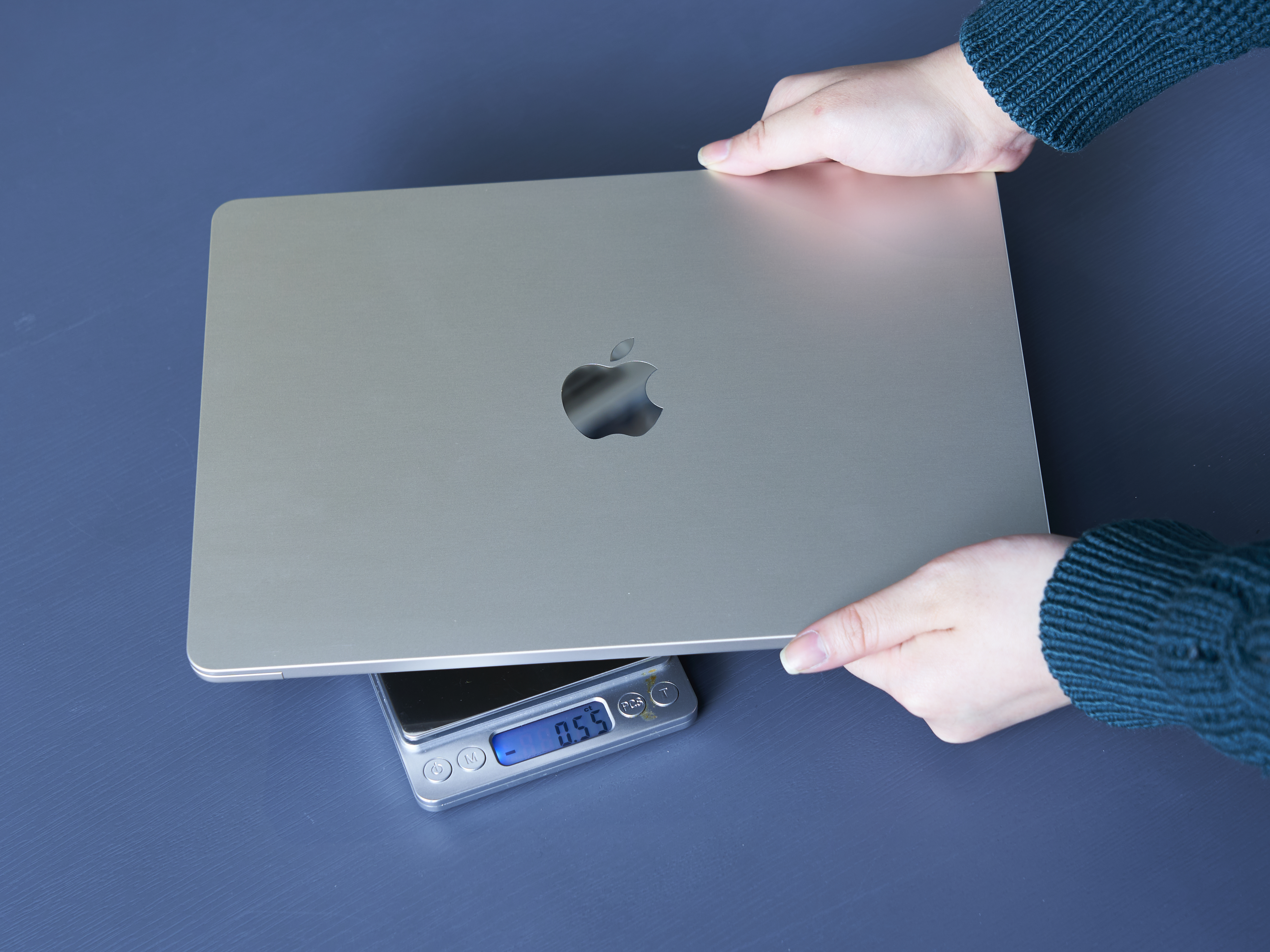 Apple Japan Air M3チップ 13.6インチ 256GB MRXV3J/Aを検証レビュー