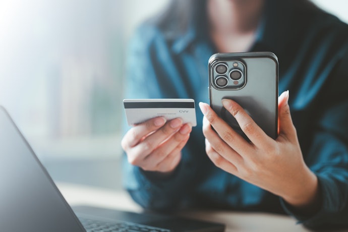 どの動画配信サービスで見られるか確認。月額費用もチェック